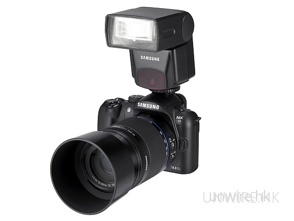 分析:Samsung NX10 現身會否殺掉 M4/3 ?