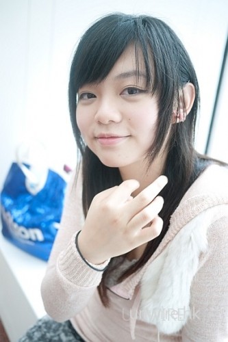 為女孩子度身訂造的DC  – Casio EX-H15