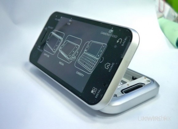 鍵盤向後反　身價翻兩翻　冇得撈喇MB300