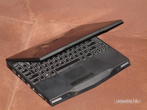 流動打機王 Alienware M11x