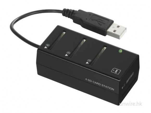 一次插 4 張 SD 卡 – Buffalo 最新 Card Reader