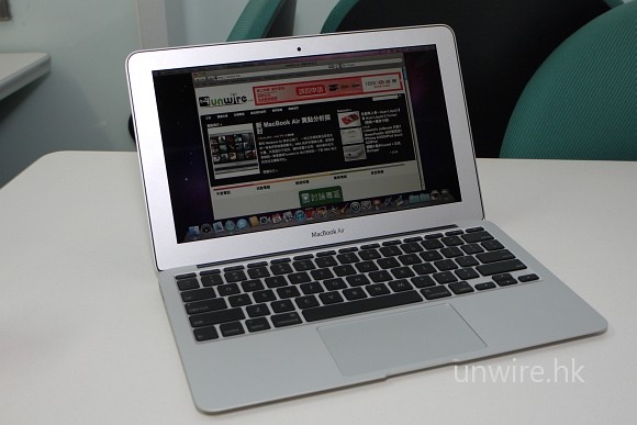 獨家實機測試! Apple 新 Macbook Air 速度／開機／熒幕／音質 大測試