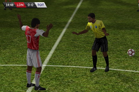 [iPhone] 遲來的足球Game – 《First Touch Soccer》