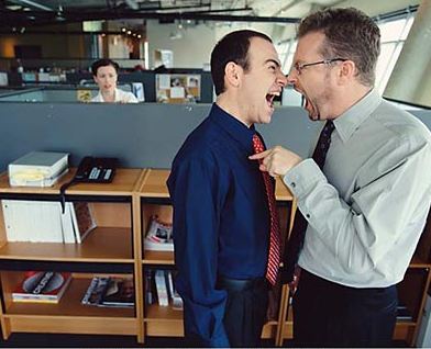 員工 VS 老闆 : 72% 公司不准上 Facebook ，你是「受害者」嗎?