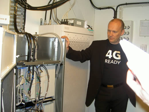 iPhone 5 跑 LTE ? Verizon 於 Apple Store 裝 LTE 配備