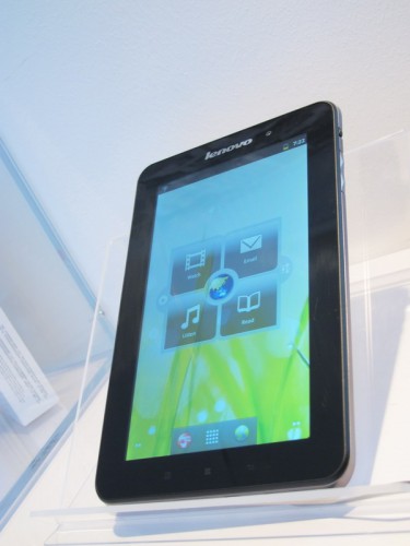 IFA 現場真機速試 :Lenovo IdeaPad A1 ,ThinkPad