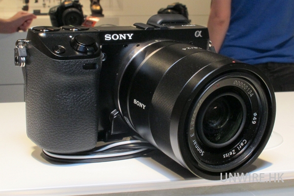 IFA 現場真機速試 : SONY 黑馬 NEX-7