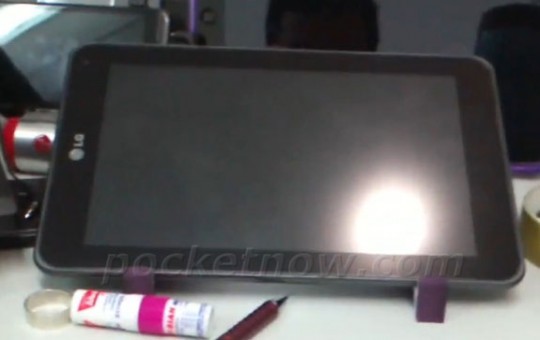 3D 拍片 Tablet : LG Optimus Pad2 相片流出