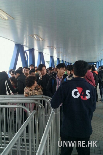 警員爆料 : Apple 下令夠 1,500 人即截龍