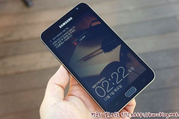 Galaxy Note LTE 版真機看！