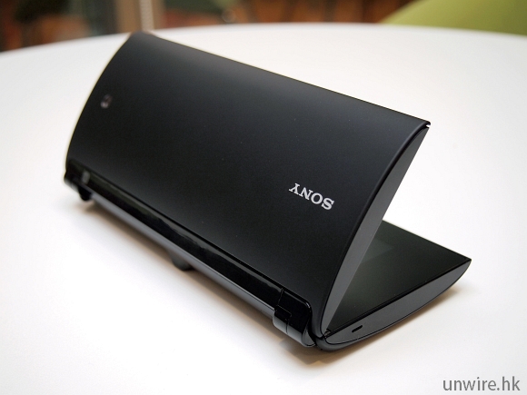 Android 平板摺機初號機超詳測 – SONY Tablet P