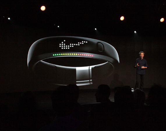 高科技將運動「量化」- Nike+ FuelBand 手錶