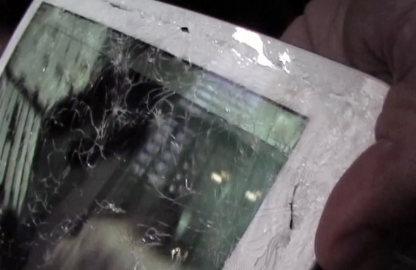 The New iPad vs. iPad 2 下墜測試 (Drop Test)