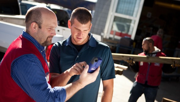 Apple 推出新頁面展示 iPhone 在企業上的各種發揮