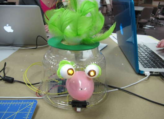 Hummingbird kit – 激發小朋友的藝術細胞