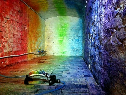 [迷失藝術] 將房間噴上彩虹