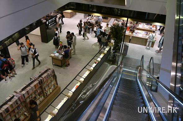 港人愛上網 + 電子書，香港誠品能賺嗎?