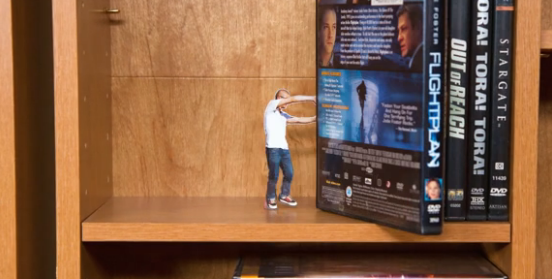 用最原始的方式拍的愛情劇，真人拍的動畫