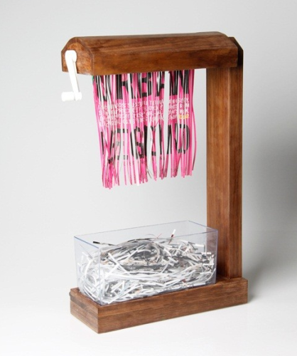 Eliminator 碎紙燈﹖ 實用而充滿凌亂美之作