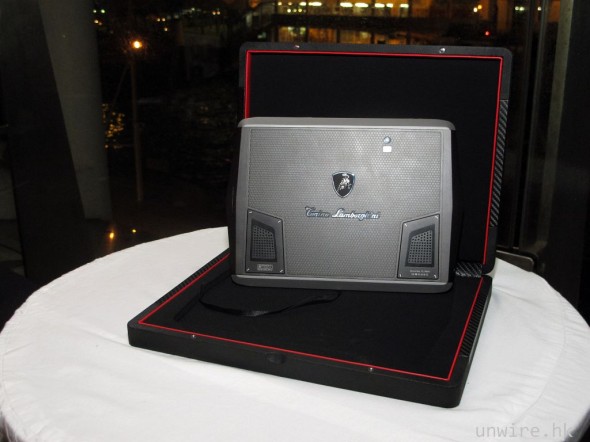 【豪奢風】狂牛上「板」- Lamborghini L2800