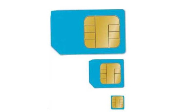 可以自己 Cut．micro SIM 速變 nano SIM