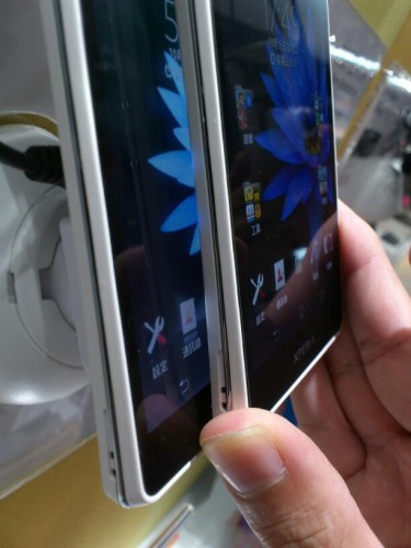 集體中伏？Xperia TX 大貨 Mon 偏黃低視角？