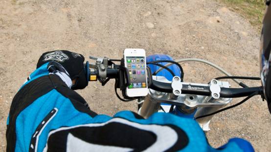 車主必看！ iPhone 5 / iPT 多款支架介紹