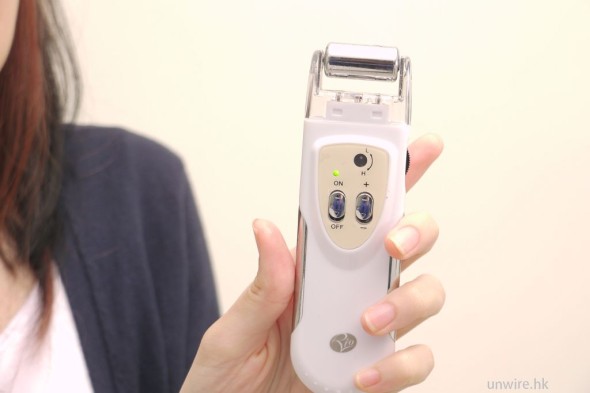 對抗歲月！試用幼紋 Say bye隨身電子美肌棒 – Galvanic Wand