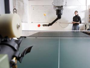 會向人類學習的機械手臂   機械人都可透過訓練改善球技