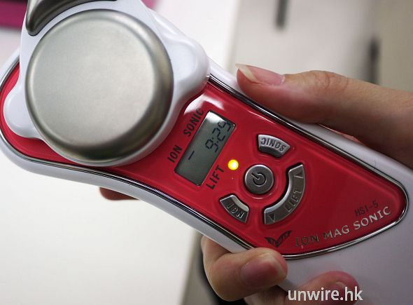 日本聲波磁力離子機 – 潔膚、潤膚、緊膚完整療程