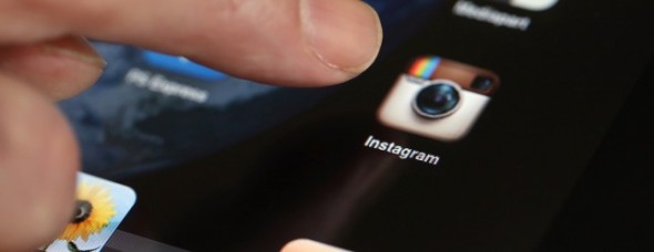 世界大同！失明人士教你玩 Instagram