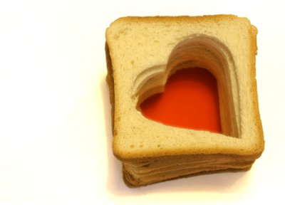 真愛不敵 iPhone？內地小二女生為手機撕情書　