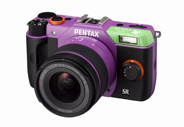 只需 5 萬 9800 円．PENTAX Q10 x 福音戰士限量版＋特典