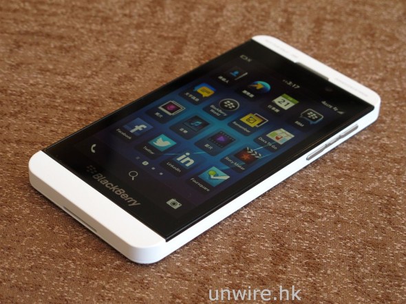 【新機速試】重回戰線！BlackBerry Z10 上手速測