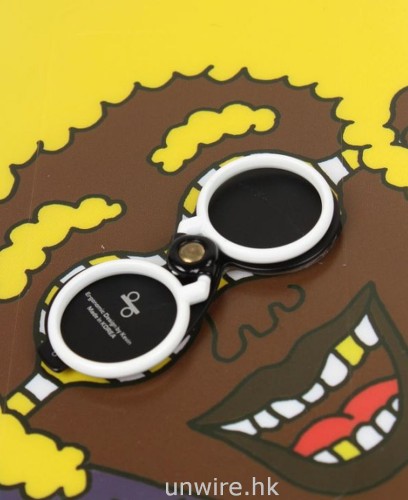 有趣手機小工具！免跣手、變睇片支架．Keeep! Smartphone Holder