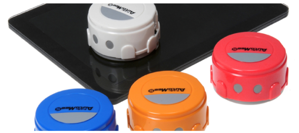 微型機械人自動幫你清潔屏幕