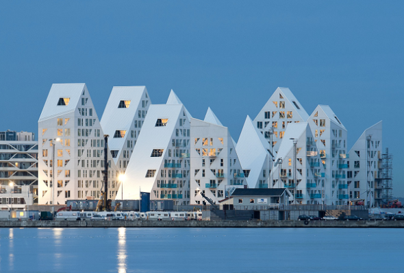 冰山設計令每戶能享受平靜海景