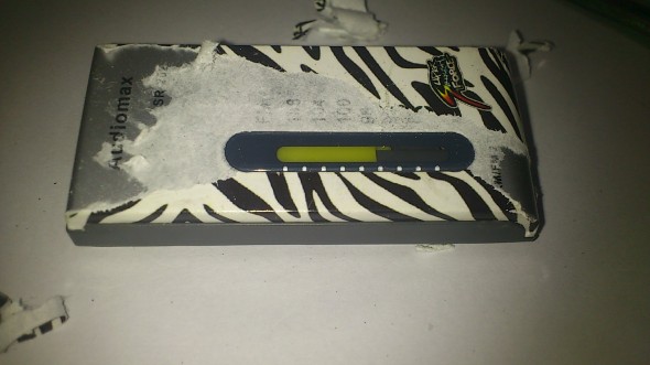 「星級」補習老師賺盡考生錢 ? 踼爆 $228 「全攻型」收音機原是 $28 貨色