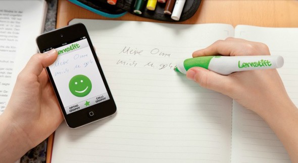 智能震震筆．提醒你串錯字