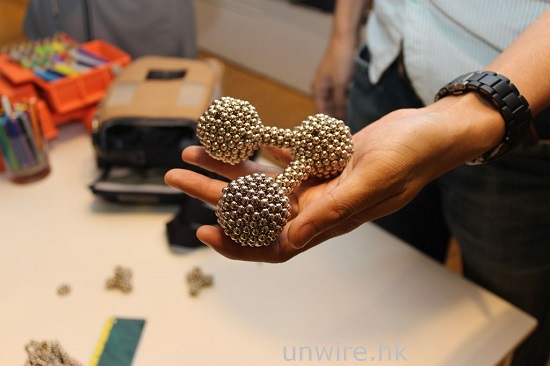 帶你睇．另類「積木」神奇磁球 Nanodots