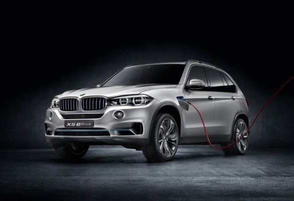 BMW Concept X5 eDrive 9 月登場