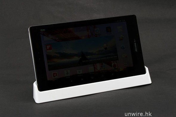 最佳 7 吋全高清 Phablet？unwire 編輯 spider 分析 SHARP AQUOS Pad SH-08E