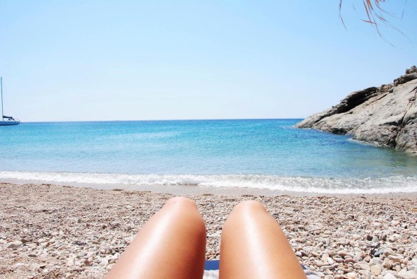 夏天為大地帶來美腿 , 你懂分真假美腿嗎?