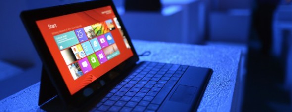 電腦流動上網！第二代 Surface 明年追加 LTE 版本