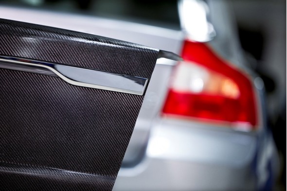 Volvo 研發碳纖車身電池．減磅兼增續航里數