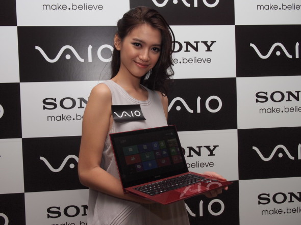 酒紅限量別注! Sony VAIO Pro Red Edition