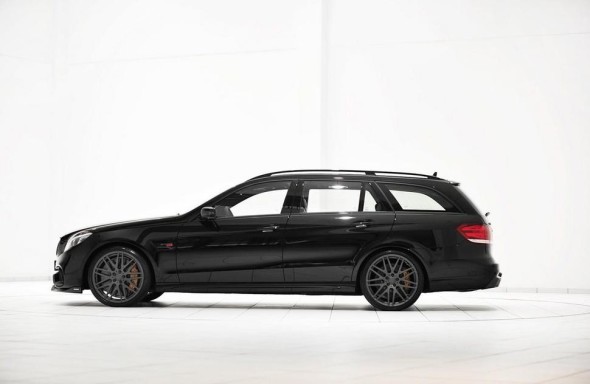 平治 E 系 AMG 旅行車激改  850 匹馬力 Brabus 850 6.0