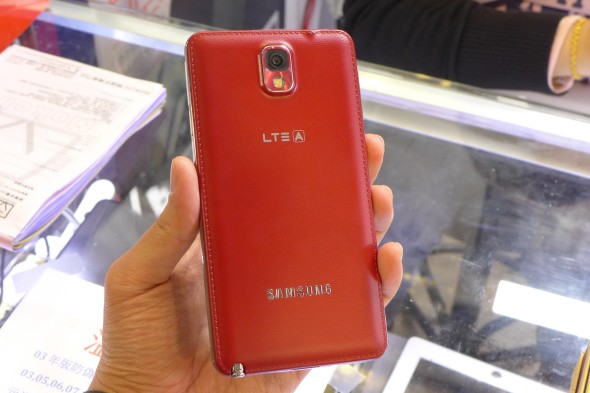 賀年必備？火紅 Note 3 空運到港