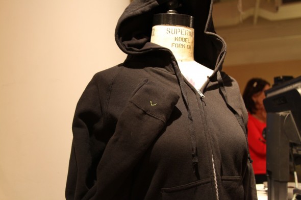 隨時隨地發短訊：動作感應智能衛衣登場