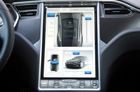 電動車廠 Tesla 懸賞  求黑客尋找系統漏洞